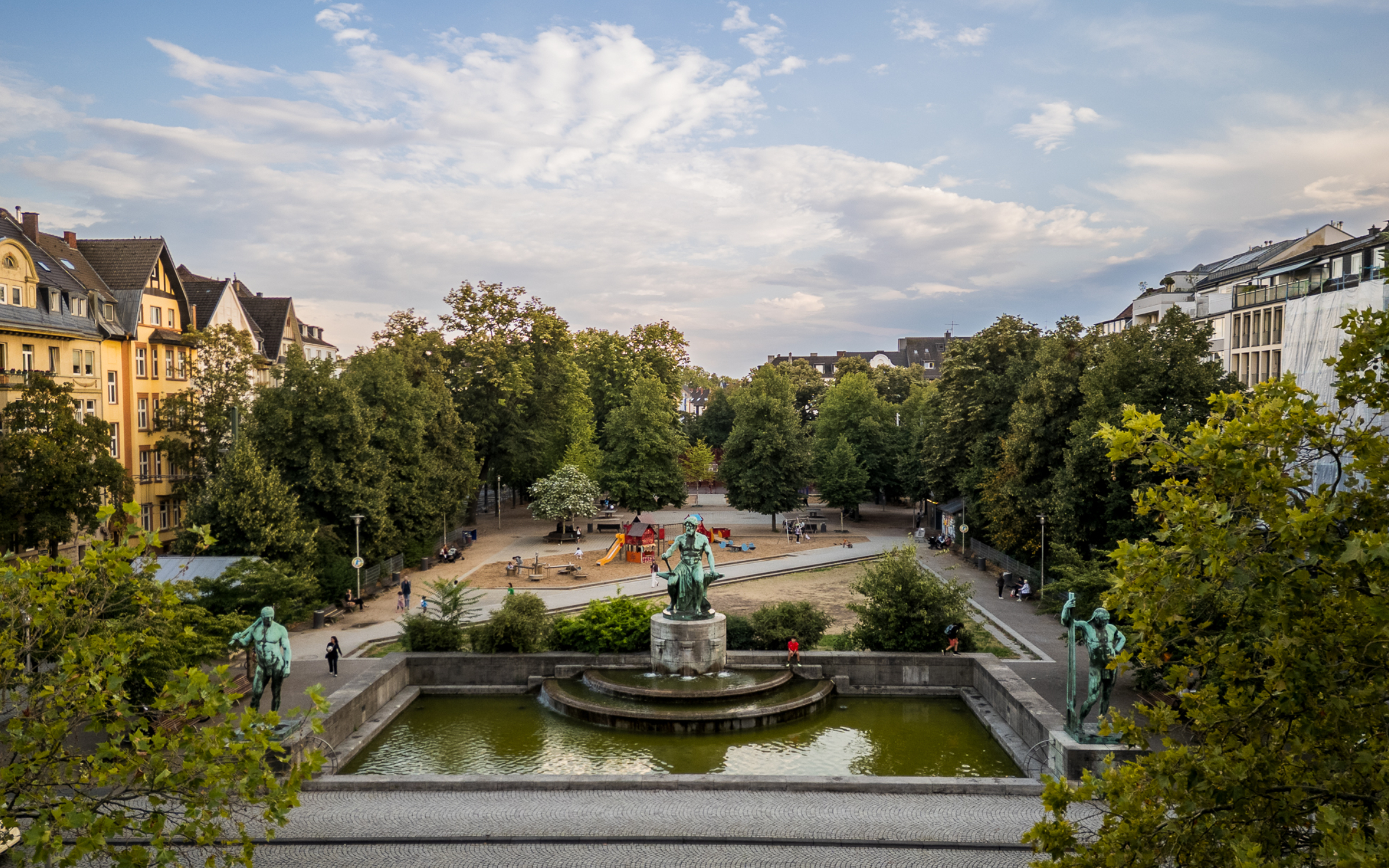 Fürstenplatz, Stadtmitte